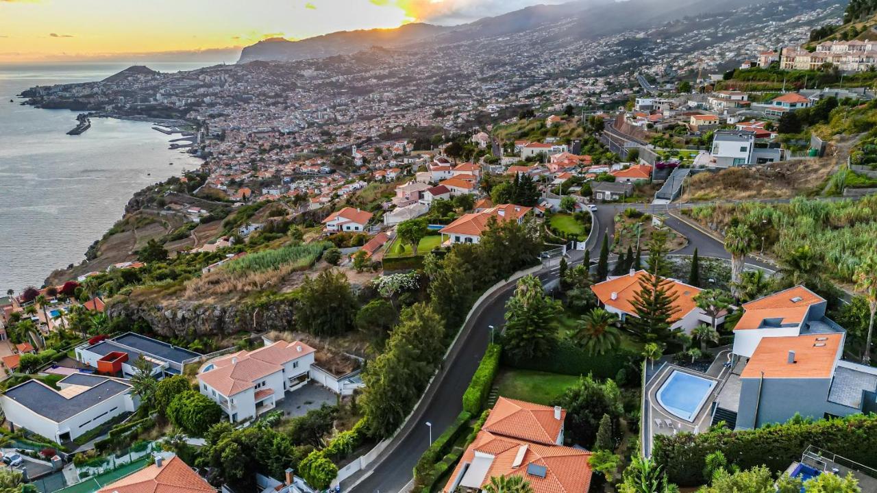 Ample Villa With Pool And Gorgeous Ocean View Funchal  Esterno foto