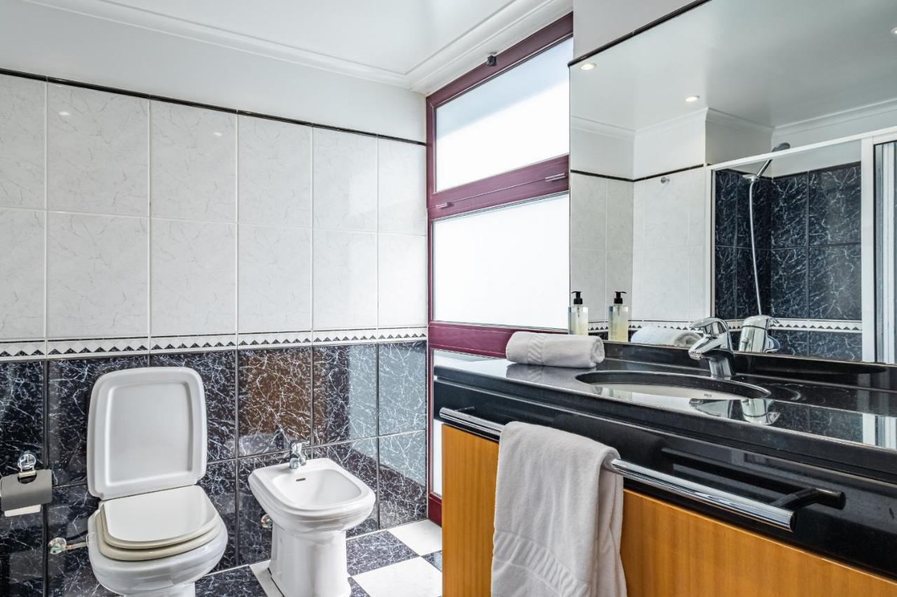 Ample Villa With Pool And Gorgeous Ocean View Funchal  Esterno foto